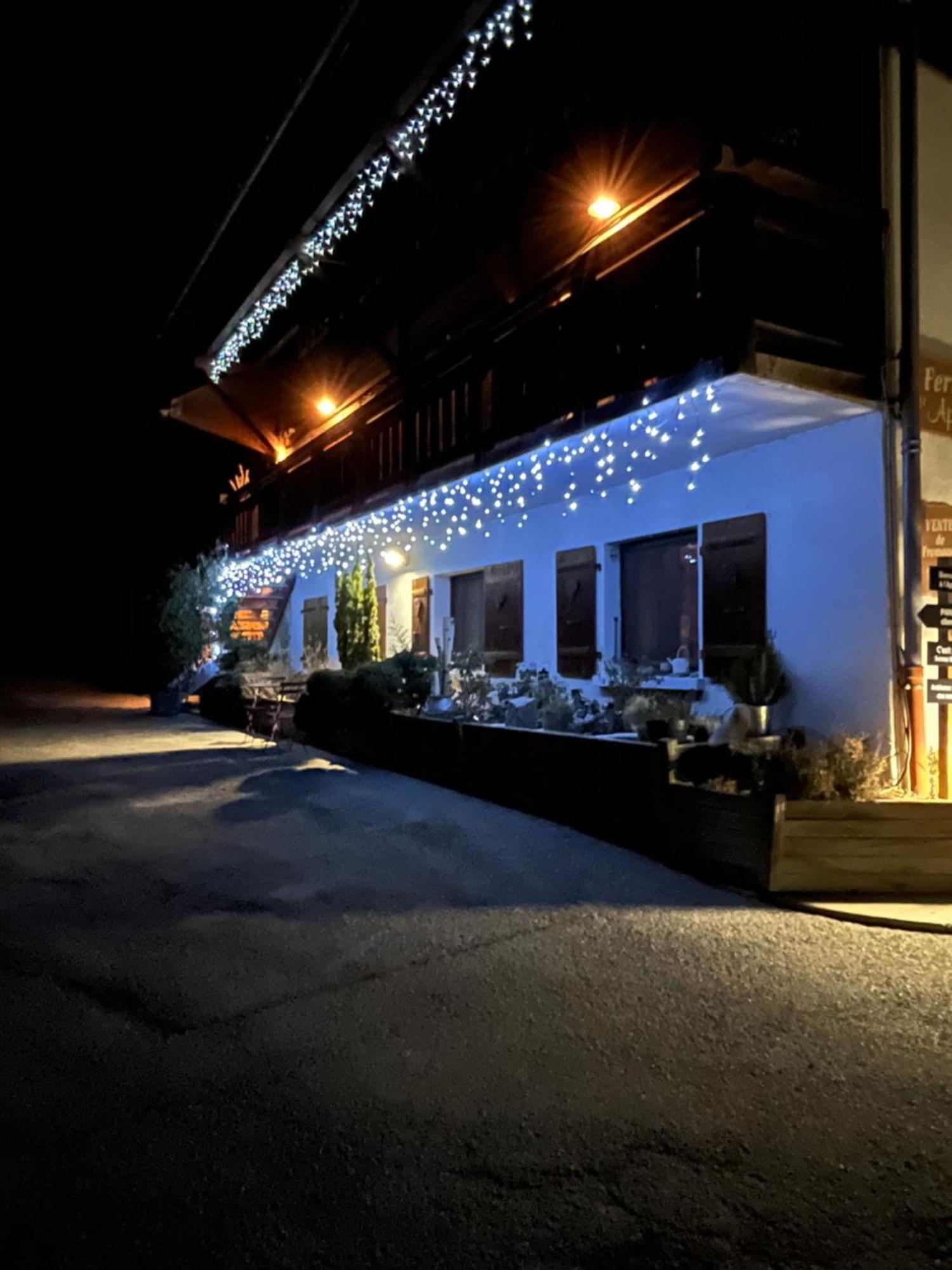 LAPRESKI, bel appartement esprit chalet, très confortable 4 étoiles Thônes Exterior foto